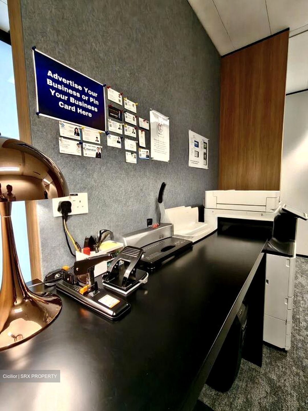 Gateway East (D7), Office #504746451